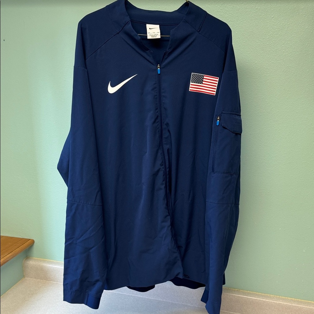 Nike USA Men's Navy Windbreaker with Flag Patch